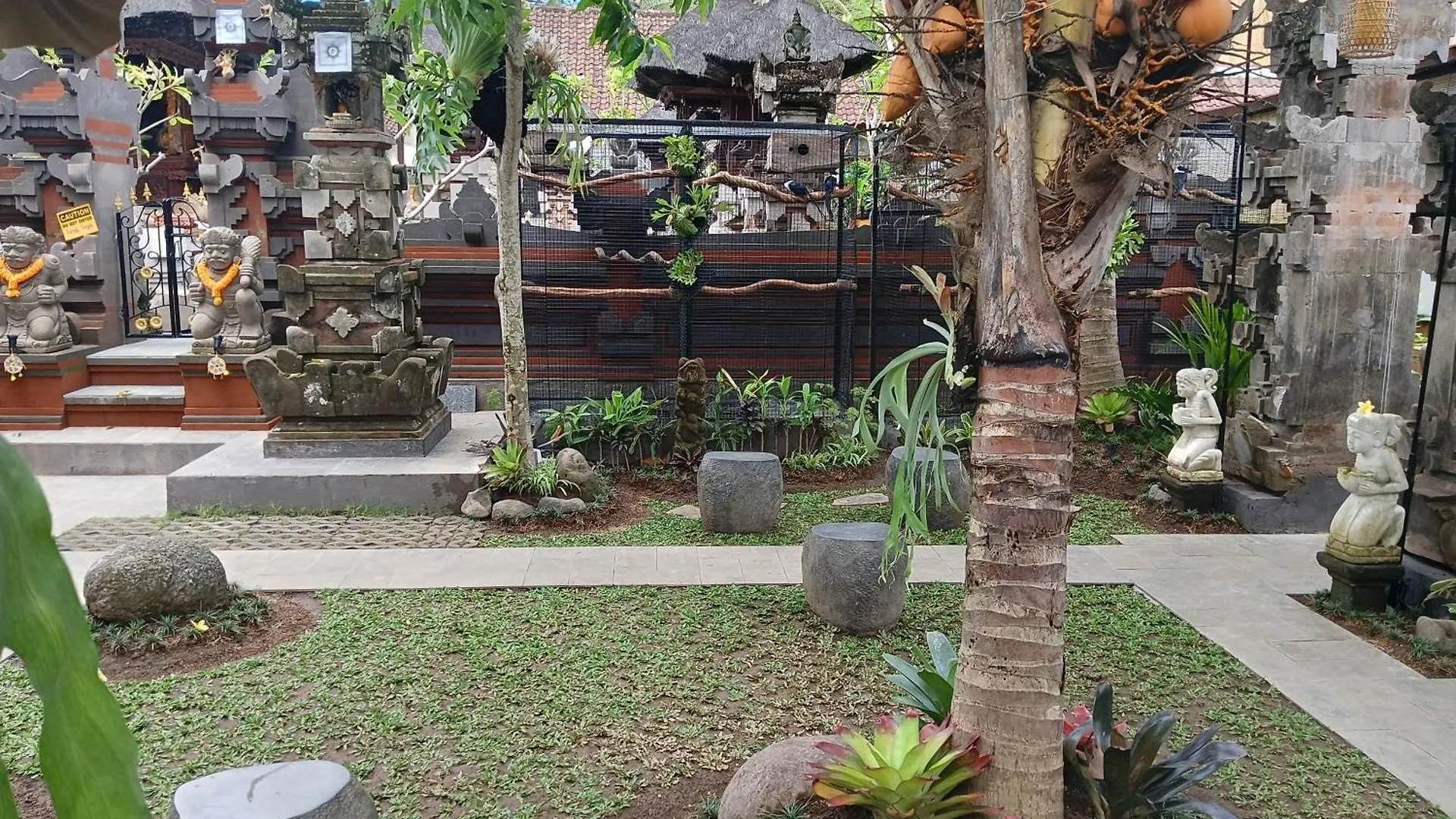 Liyer Spirit House Hotel Ubud  3*, Ubud (Bali)