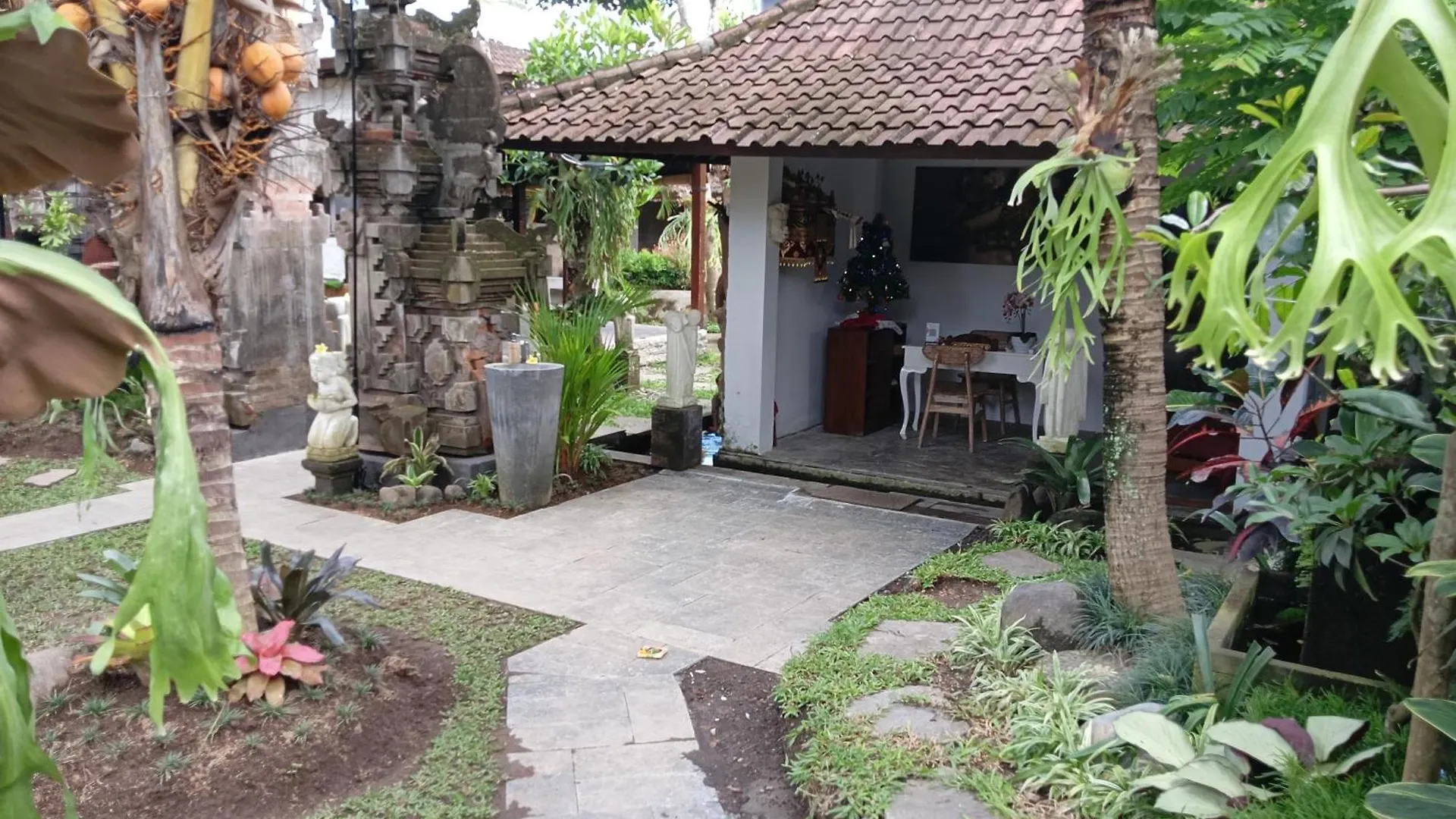 Liyer Spirit House Hotel Ubud