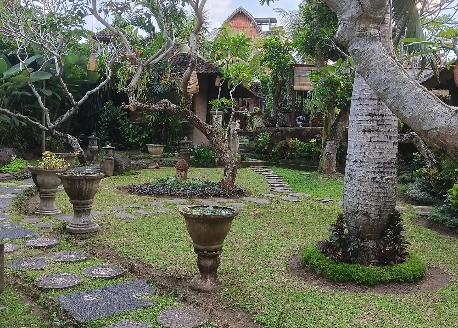 *** Guest house Liyer Spirit House Hotel Ubud  Indonesia